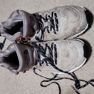 Mens The North Face hikers